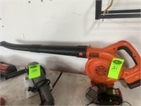 B/D 20V Blower w/Lithium Battery & Charger