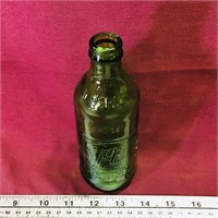 7Up Embossed 10oz. Glass Bottle (Vintage)