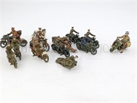 (14 PC) LEAD SOLDIERS, MOTORCYCLES