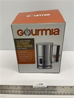 Gourmia Automatic Milk Frother Hests & Froths