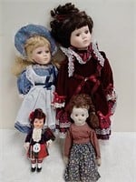 Group of dolls