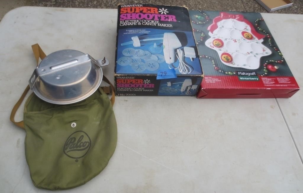 Mess kit, Super Shooter cookie maker, plate