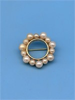 Circle Pearl Brooch - Monet