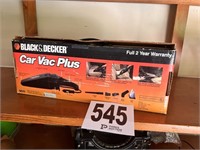 Black & Decker Car Vac(Garage)