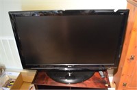 LG LCD flatscreen TV