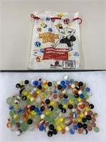 Group vintage marbles incl glow  - 100+ Marbles