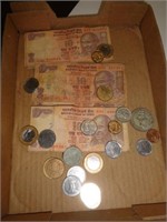 30 - INDIA NOTES & FOREIGN COINS