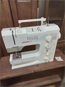 Bernina 1031 portable sewing machine with cover