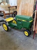 John Deere Power Steering Pedal Tractor