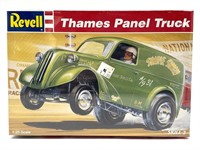Revell Thames Panel Truck 1/25 Scale Model Kit