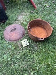Cast iron Dutch oven no number