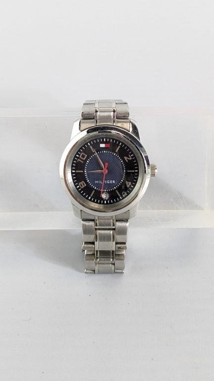 (1) Tommy Hilfiger Silver Watch