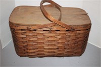 WICKER PICNIC BASKET=ASIS