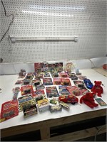 RACE COLLECTABLES AND OTHER TOYS