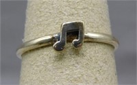 Sterling Silver ring, size 7.