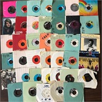 QTY 40  - 45 Records, all top 40