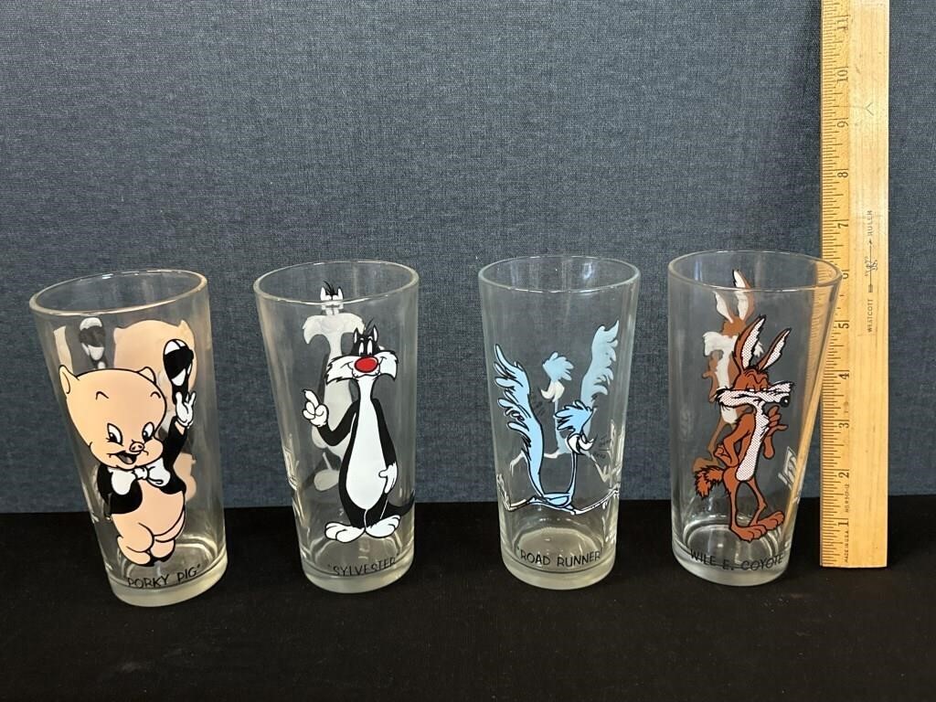 4 Looney Toons Warner Brother Glasses 1973