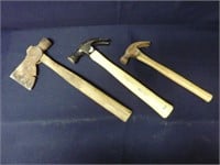 VARIETY OF HAMMERS