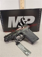 New Smith and Wesson ez 380 ACP pistol gun
