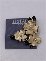 NEW TRIFARI FLOWER BROOCH