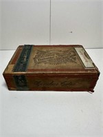 Baumans cigar box vintage