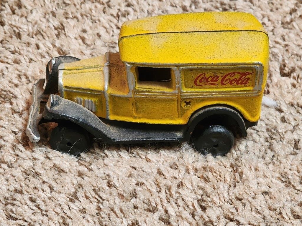 Repo Cast Iron Coca Cola Truck