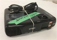 Epson EX7235 LCD Projector *Works No Remote