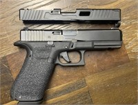 GLOCK 17 GEN 5 W/ GLOCK PERFORMANCE  2401 0021