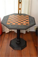 GAMING TABLE