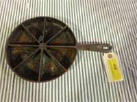 9 in cast iron cornbread skillet