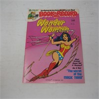 Wonder Woman Magic Tiara Comic & 45 Vinyl