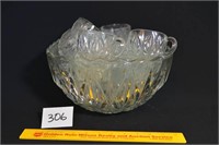 Vintage Glass Punch Bowl Set w/16 Cups