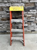 4 ft Werner fiberglass ladder.