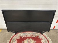 Matching 54" double Head & foot board w metal rail