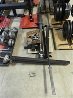 STEEL SQUAT RACK W/ BAR