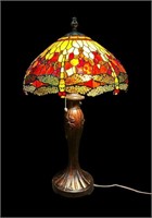 TIFFANY STYLE TABLE LAMP