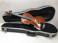 Antonious Stradivarius Violin and Case