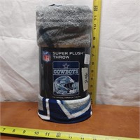 DALLAS COWBOY PLUSH THROW