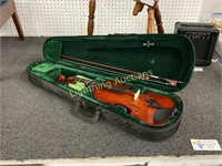 VIOLIN AND BOW WITH CASE