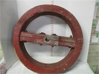 LARGE ANTIQUE WOODEN STEAM PULLEY WHEEL
