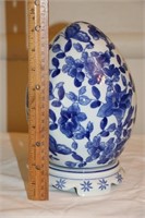 Blue & White Egg with Butteryfly Decor