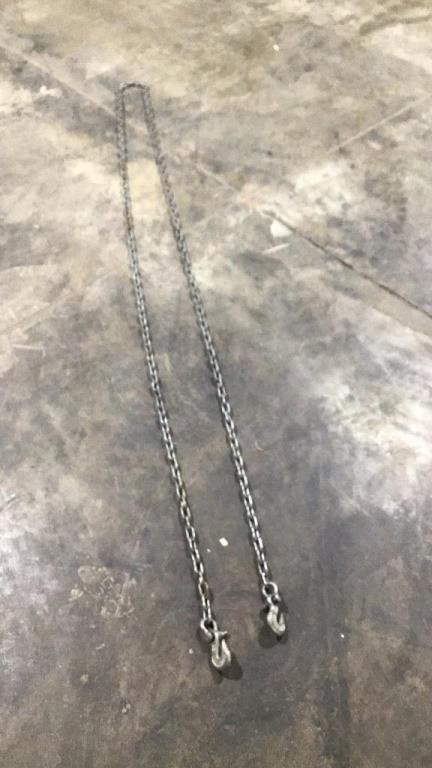 14 foot log chain has both ends
