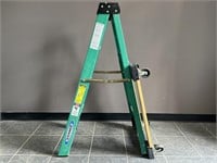 Werner 4 Foot Ladder and 30" by 18" Dolly