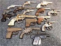 (16) Toy Cap Guns