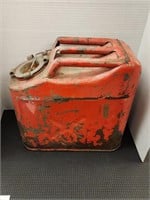 Vintage 2 1/2 gallon red Jerry can