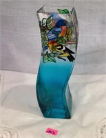 pretty glass vase w/ birds