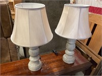 2 matching lamps