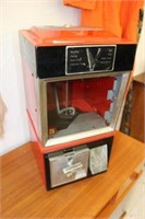 Victor Candy Machine with Key