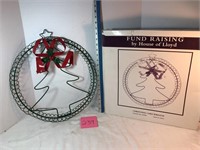 Christmas card wreath, metal