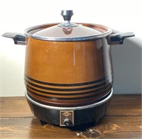 Vintage West bend food hotplate and pot